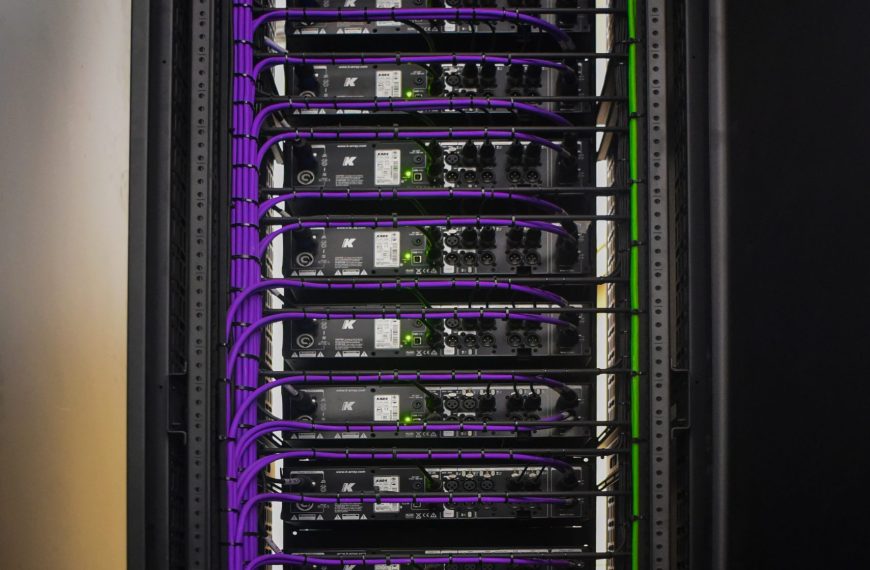 Kommander erősítő