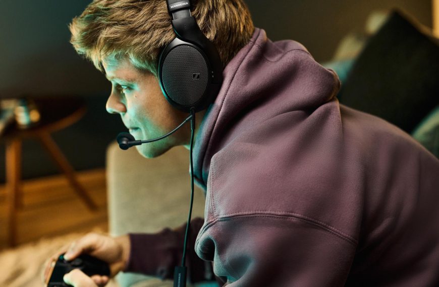 Az új HD 500 BAM mikrofon segítségével könnyedén modern gamer headsetté alakíthatod audiofil fejhallgatód